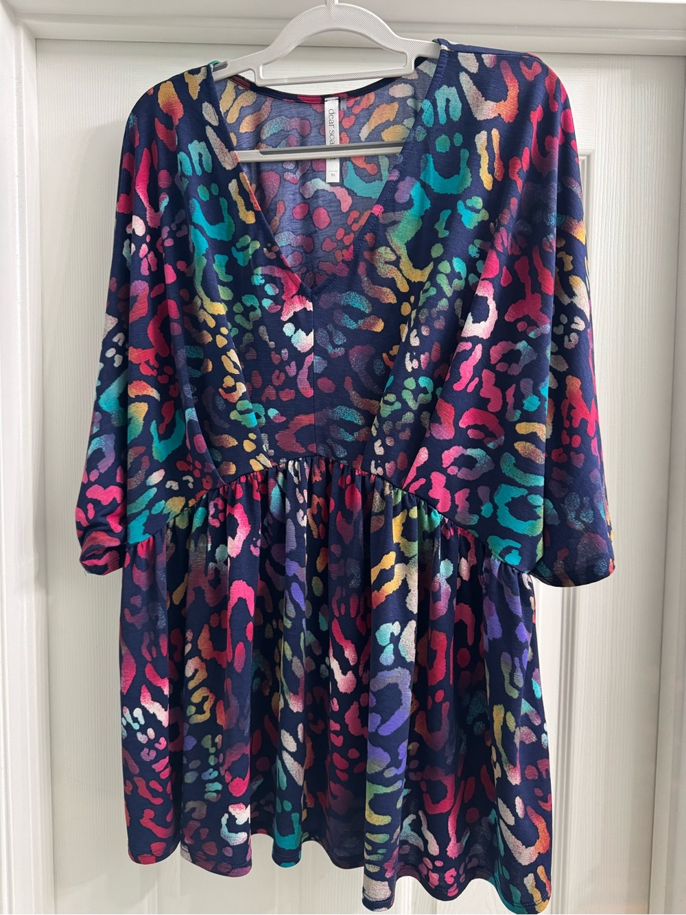 Dear Scarlett  colorful blouse size XL. NWOT!